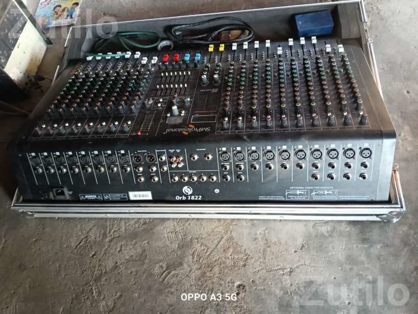 Live Sound Mixer Orb 1822 Console