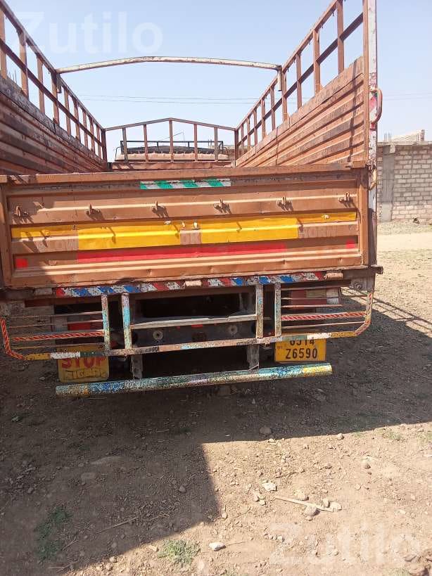 Tata 709 Truck 2011 Model