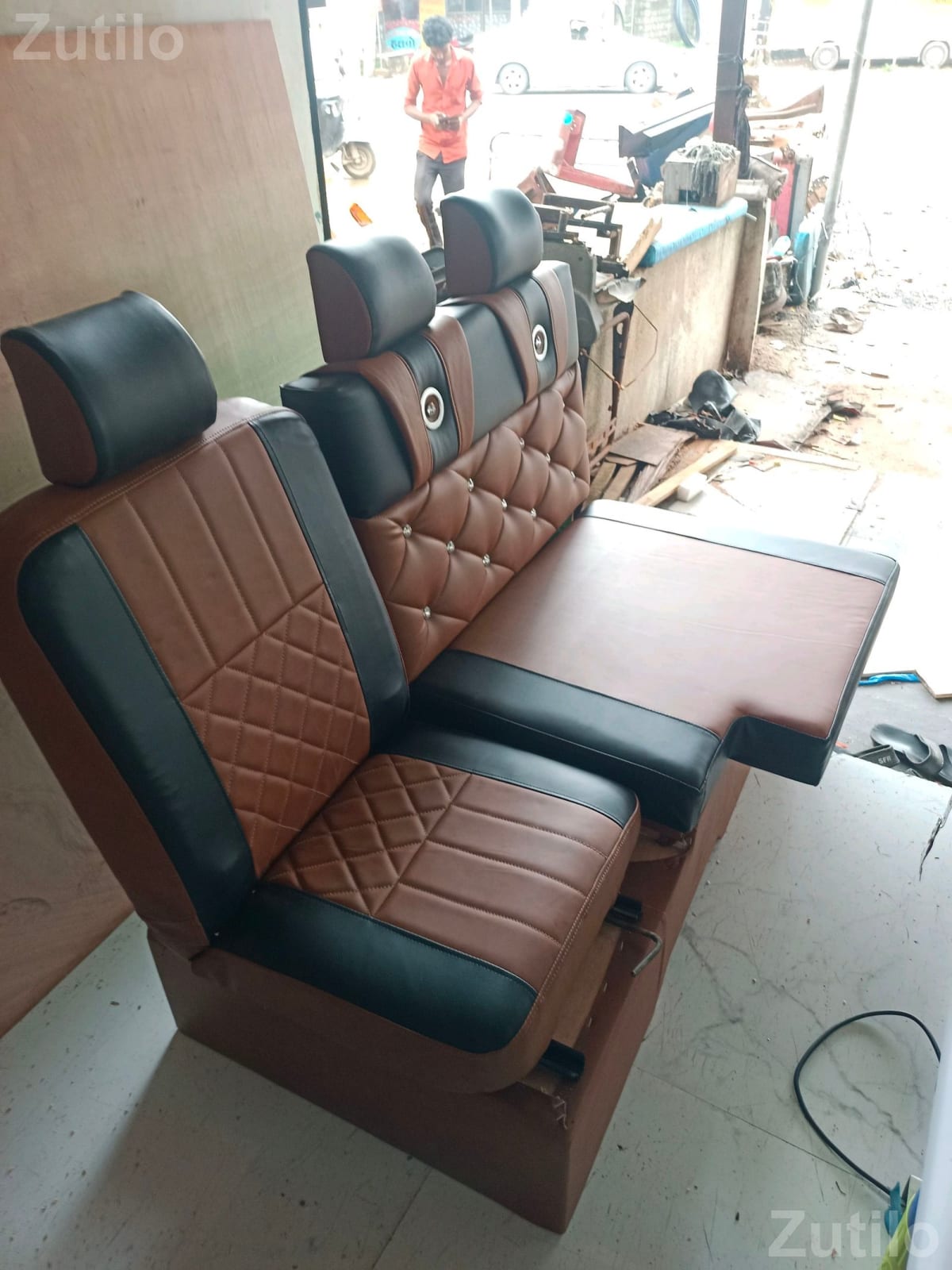 Bolero Style Wooden Sofa Seat Set