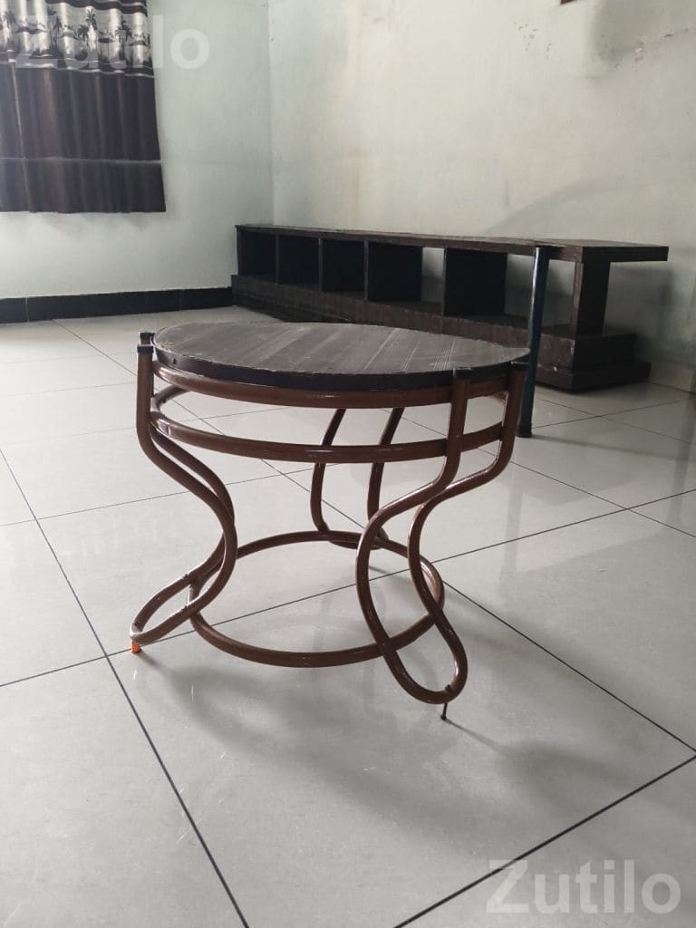 Round Metal Dining Table - Dining Tables - Kunkavav - Image 3