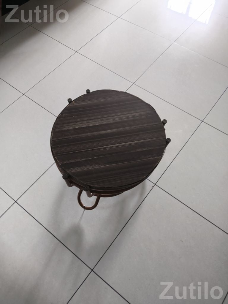 Round Metal Dining Table - Dining Tables - Kunkavav - Image 2