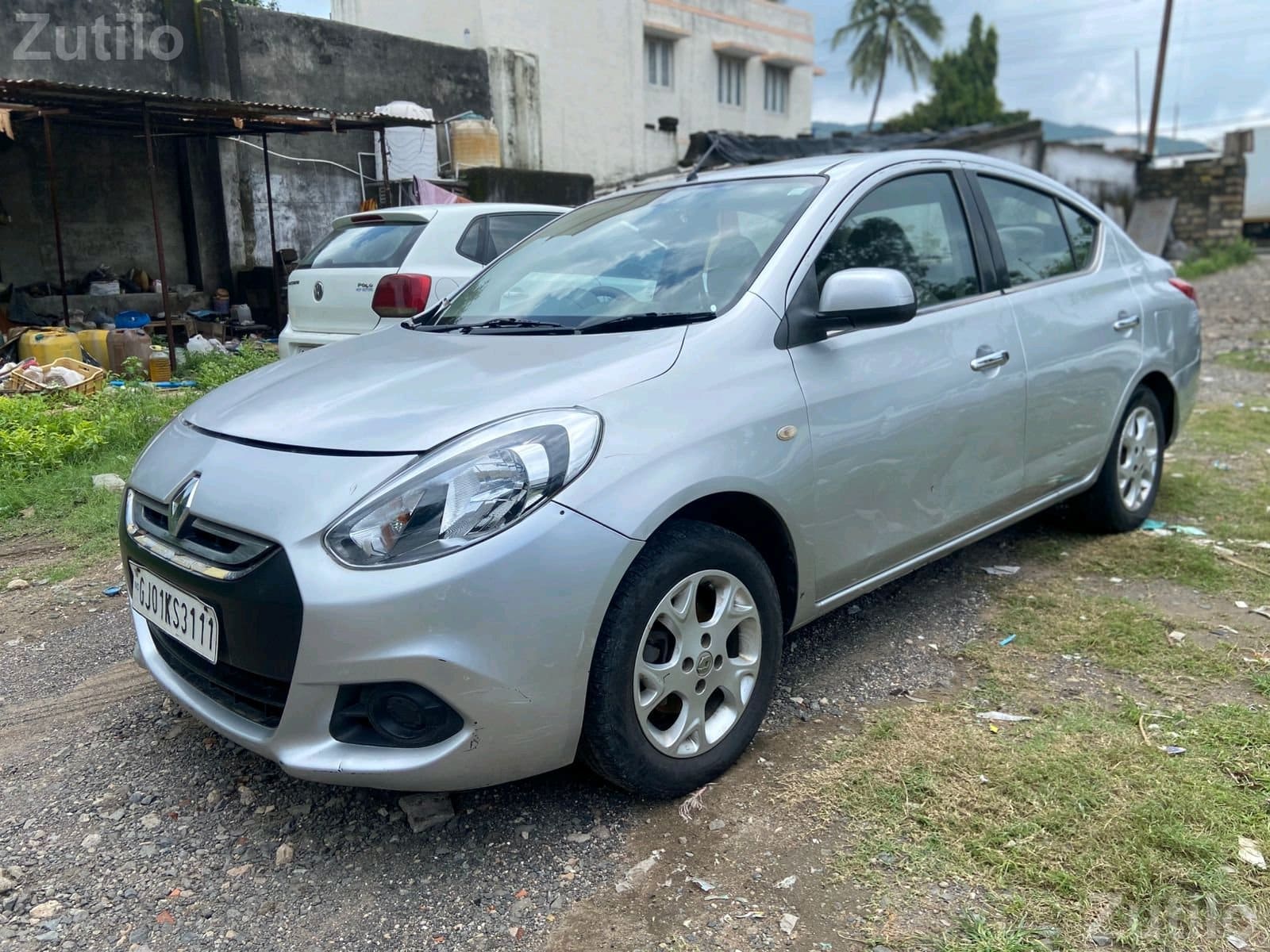 Renault Scala Diesel Top Model Car