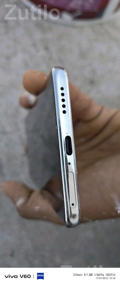 Vivo Y400 Pro 5G Smartphone