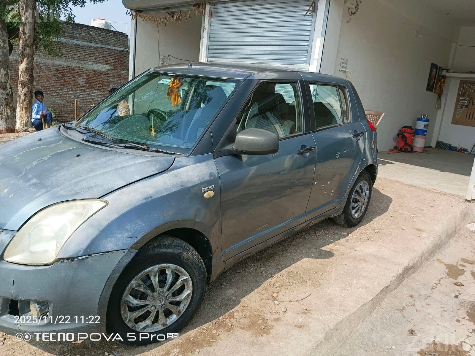 Maruti Suzuki Swift 2011 Petrol with CNG - કાર - ધારી - Image 3