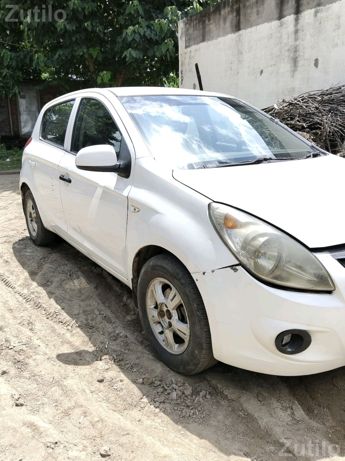 Hyundai i20 Manual Hatchback - Cars - Babra - Image 2