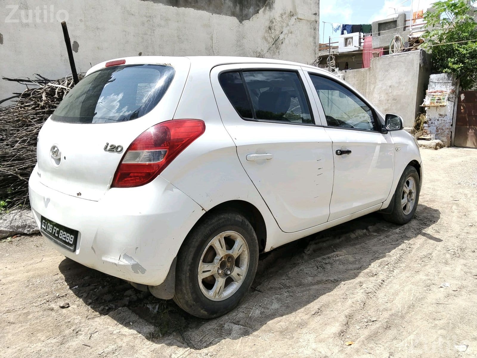 Hyundai i20 Manual Hatchback - Cars - Babra - Image 5