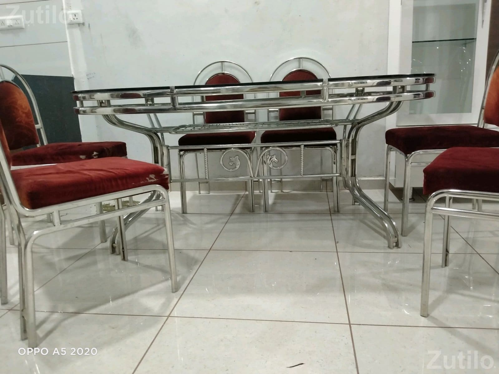 Steel Dining Table Set with 6 Chairs and Glass Top - Dining Tables - Babra - Image 5