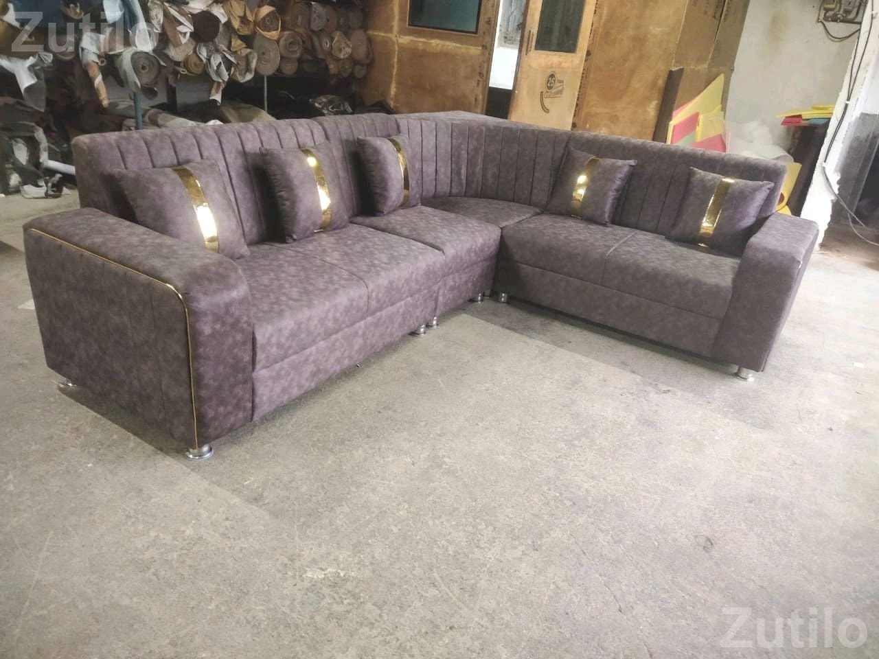 Brown Fabric Sofa Set 3 Plus 2 Seater - સોફા સેટ - અમરેલી - Image 3