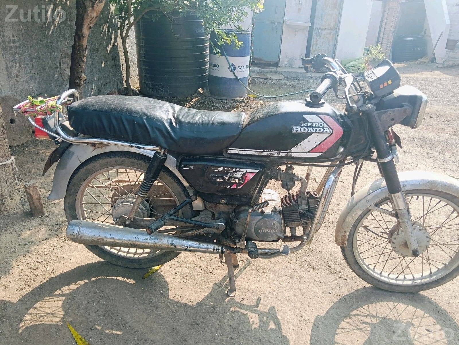 Hero Honda CD 100 Bike with RC Book - Bikes - Umrala - Image 2