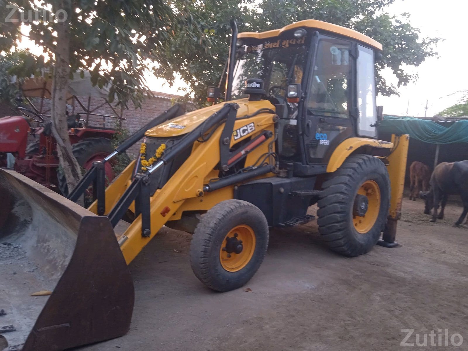 JCB 3DX Backhoe Loader 2014 Model - બાંધકામના વાહનો - સિહોર - Image 4