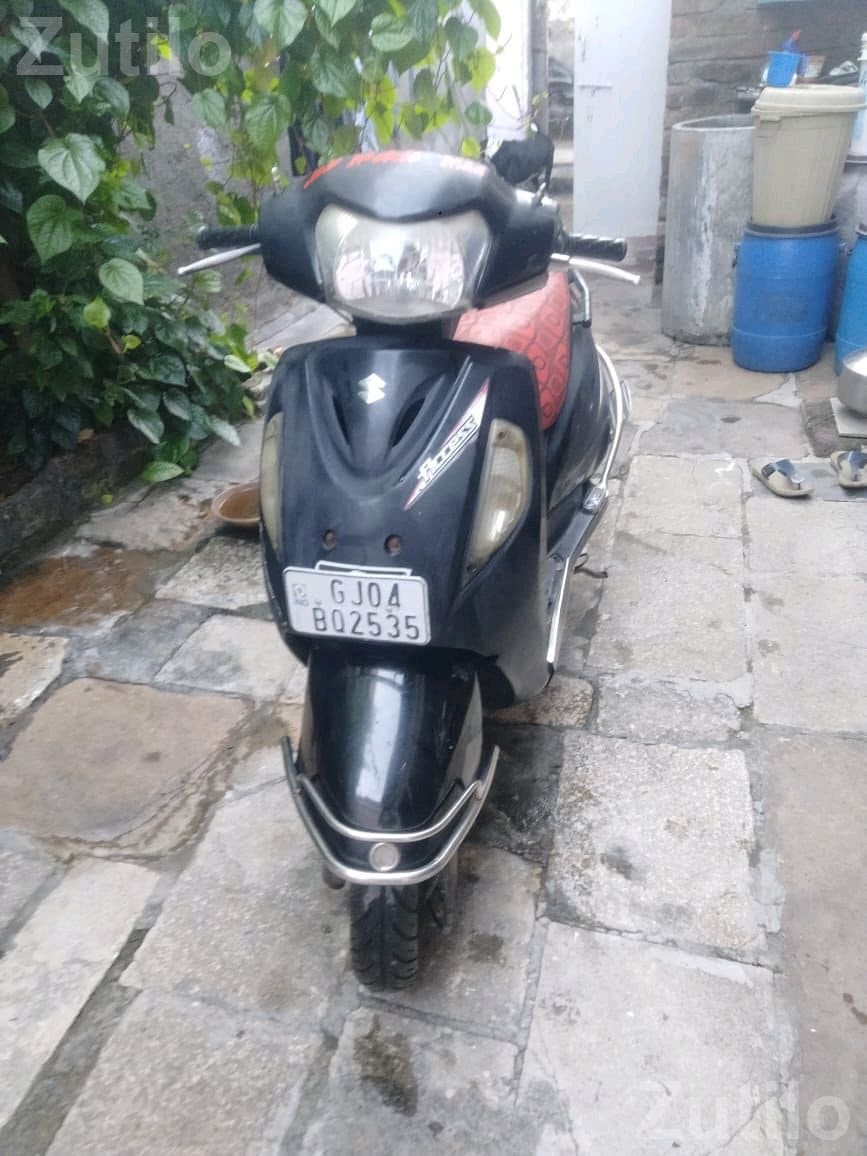 Suzuki Access 125 Scooter 2013 Self Start - બાઇક્સ - સિહોર - Image 3