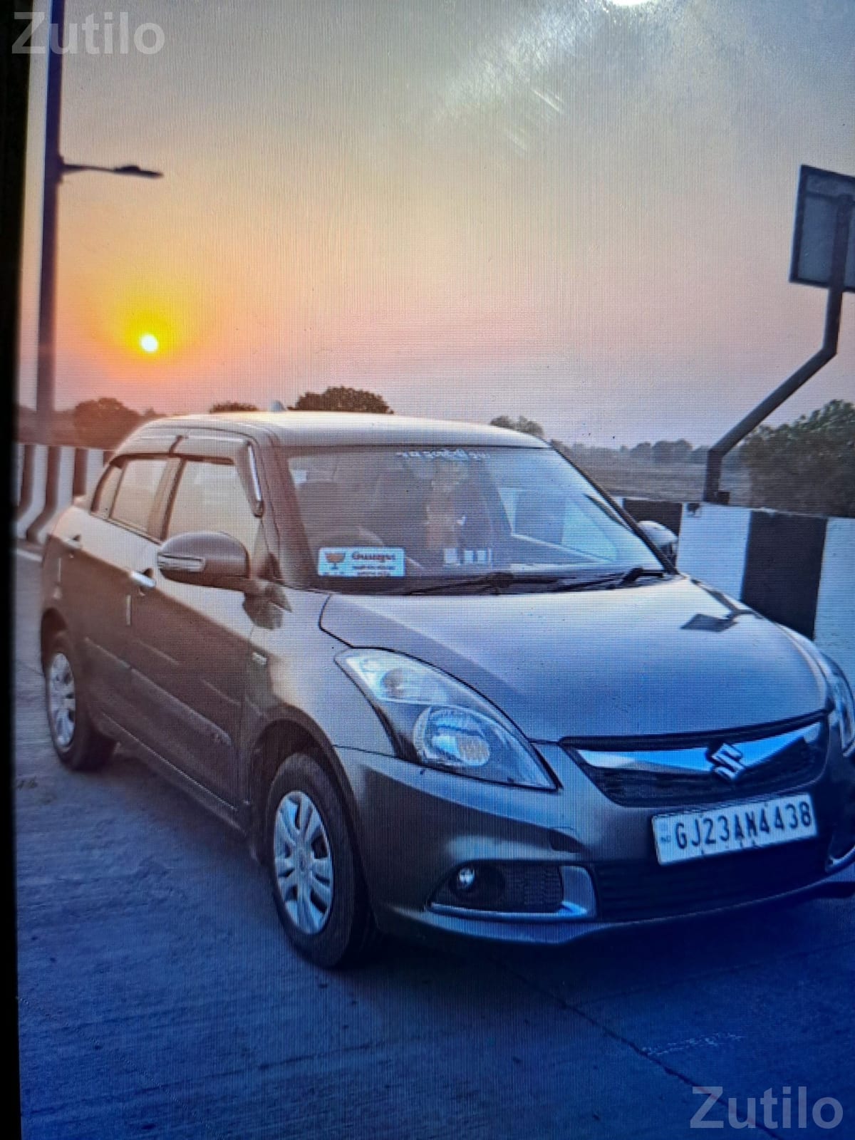 2015 Maruti Suzuki Dzire VDI Grey - Cars - Bhavnagar City - Image 5