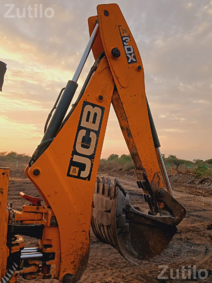 JCB 3DX Backhoe Loader 2019 Model