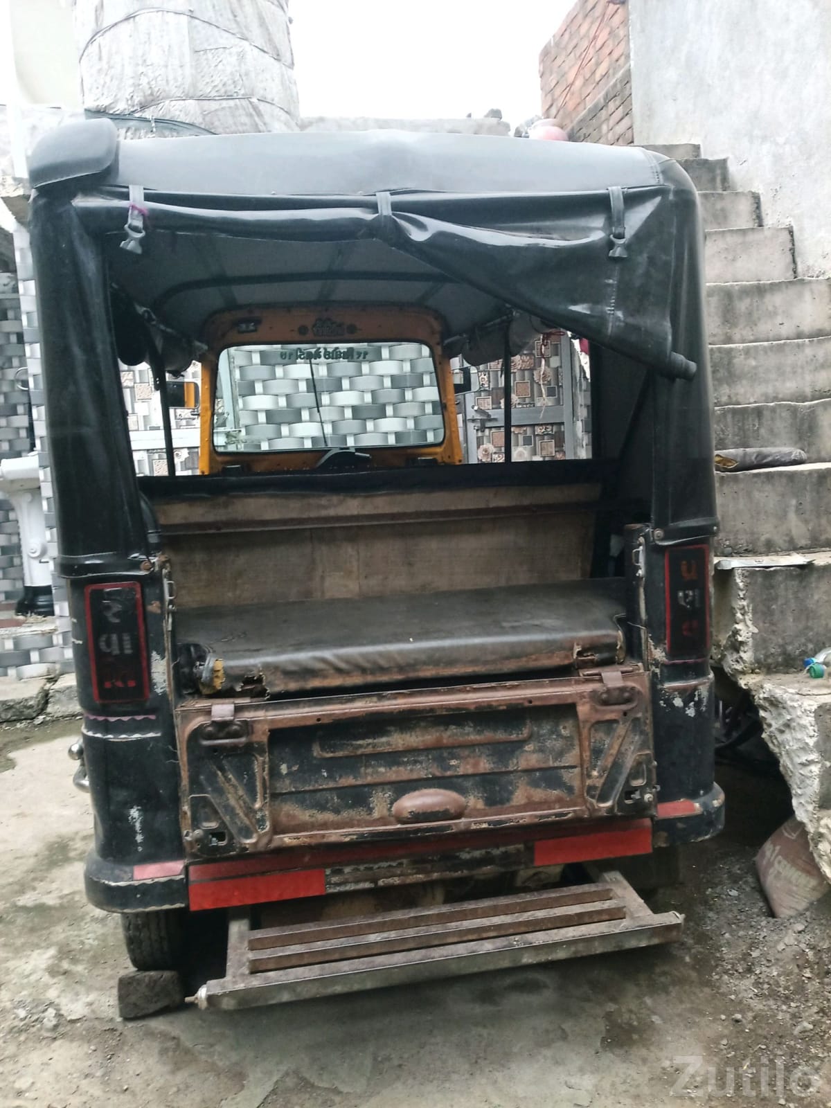 2017 Auto Rickshaw for Sale - ઓટો રિક્ષા - ભાવનગર શહેર - Image 4