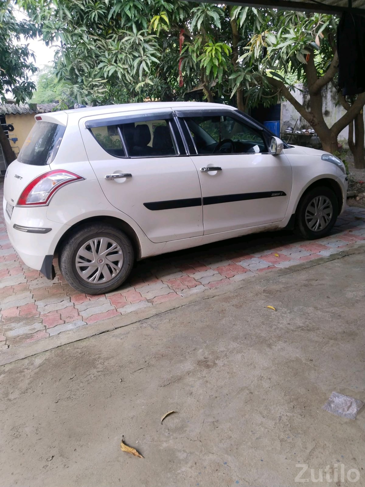 Maruti Suzuki Swift VDI 2013-14 - Cars - Bhavnagar City - Image 4