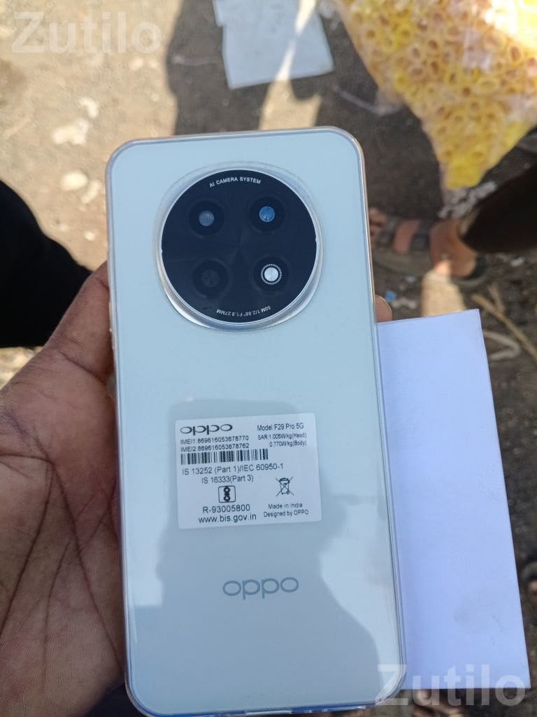 Smartphone for Sale with Punch Hole Display - Mobile Phones - Mahuva - Image 2