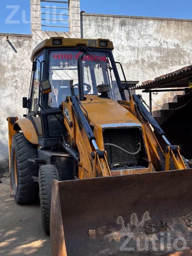 JCB 2011 Model Construction Vehicle - બાંધકામના વાહનો - તાળાજા - Image 4