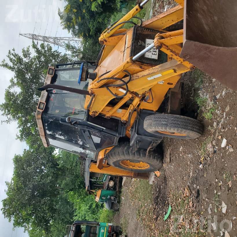 JCB Loader Backhoe 2012 Construction Vehicle - Construction Vehicles - Bhavnagar City - Image 4