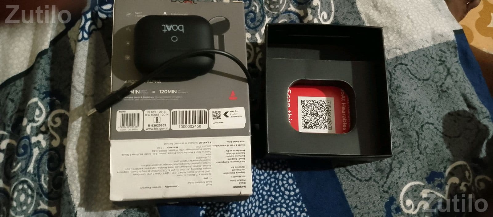 boAt Wireless Earbuds with Charging Case