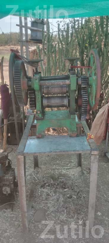 Sugarcane Juice Machine in Working Condition - Machinery - Mahuva - Image 3