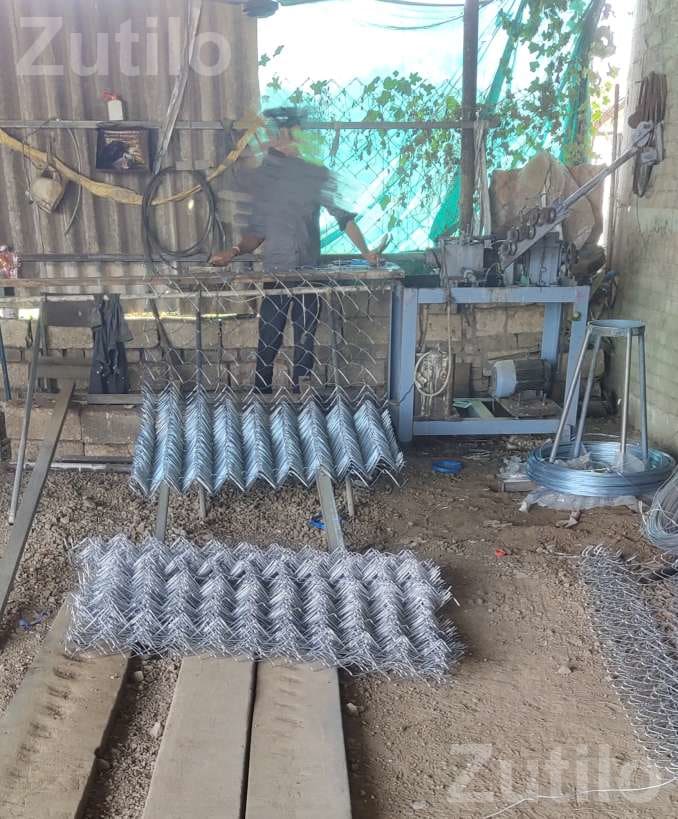 Iron Wire Mesh Making Machine - Machinery - Talaja - Image 2