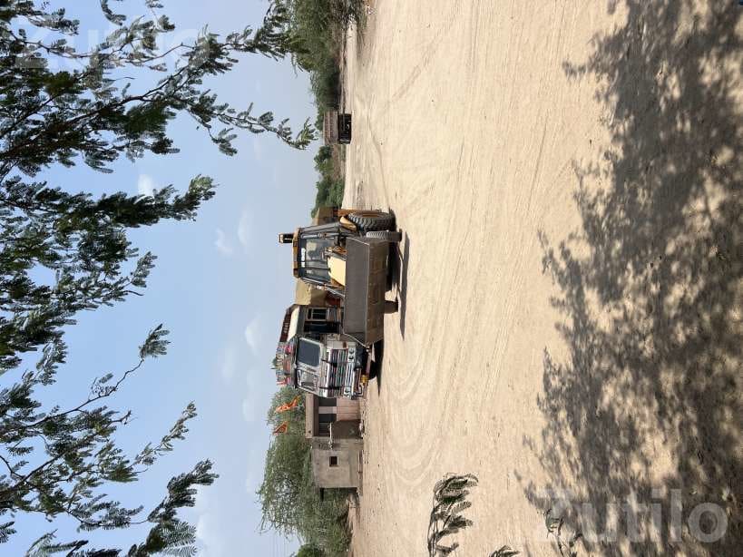 JCB Machine Available for Rent - ભાડે વાહનો - ભાવનગર શહેર - Image 3
