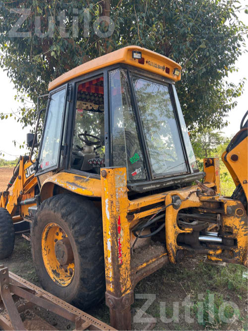 JCB Backhoe Loader 2010 Model