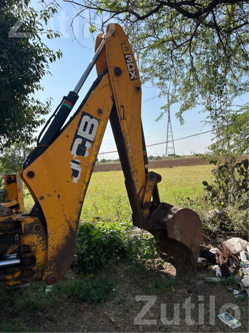 JCB Backhoe Loader 2010 Model - બાંધકામના વાહનો - જામજોધપુર - Image 3