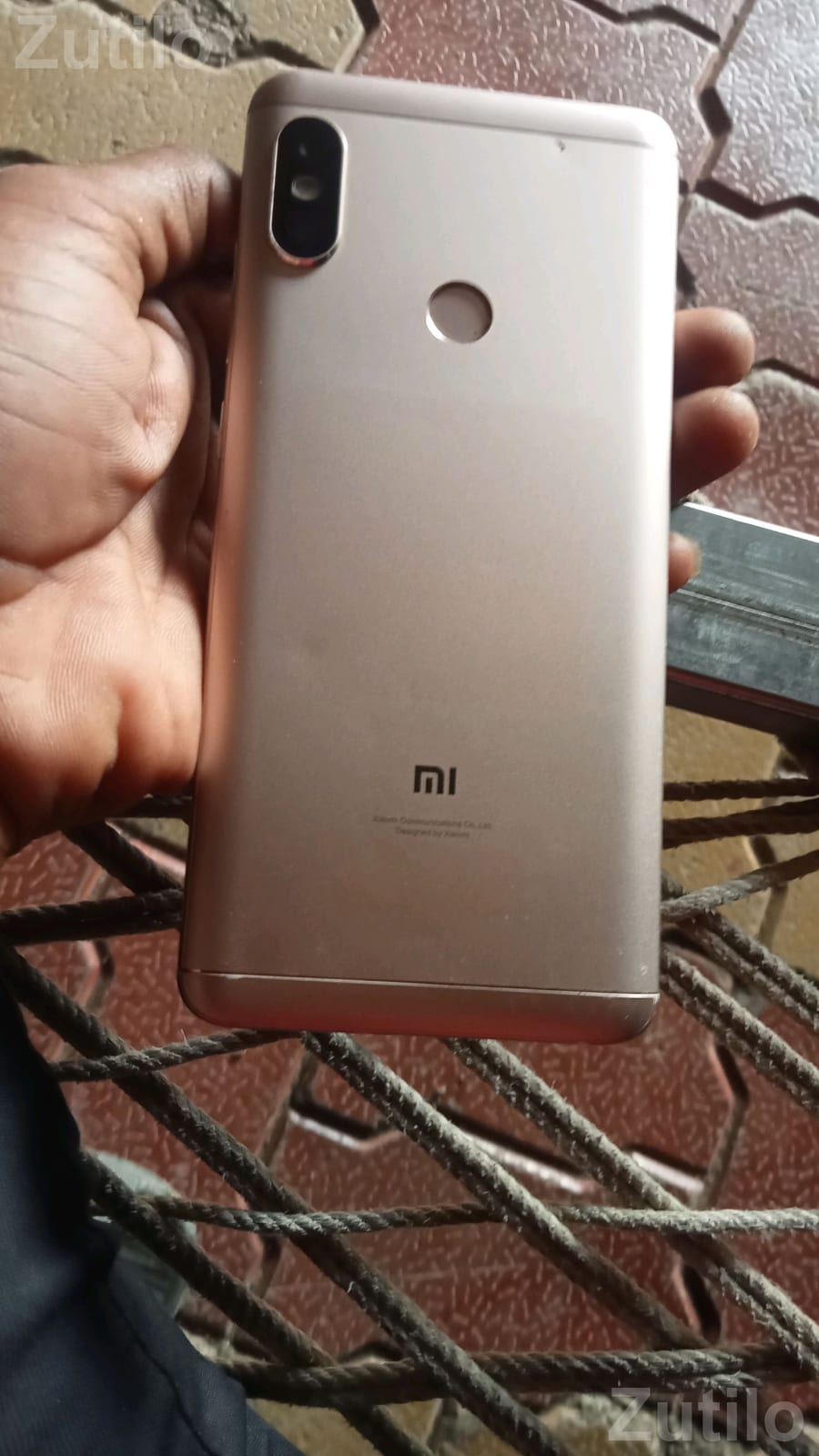 Used Smartphone with Cracked Display - મોબાઇલ ફોન - મહુવા - Image 3