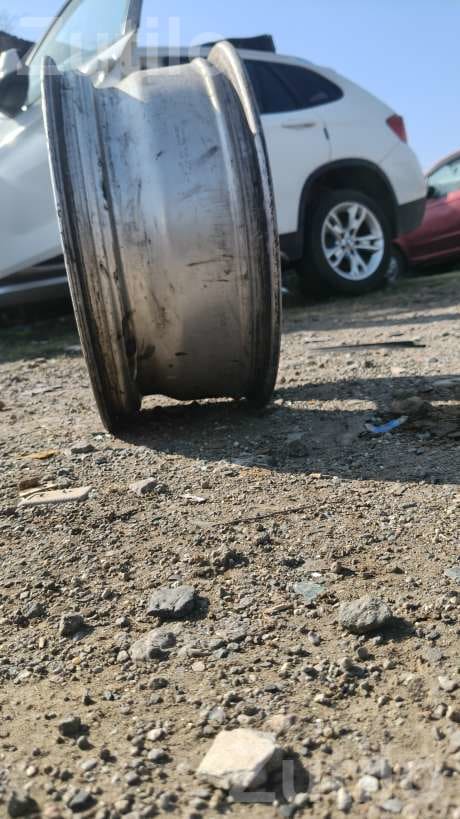 BMW X1 17 Inch Alloy Wheels - ઓટો પાર્ટ્સ - પાલીતાણા - Image 2