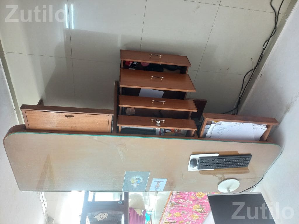 Large Wooden Computer Table with Glass Top - Office Furniture - Bhavnagar City - Image 3