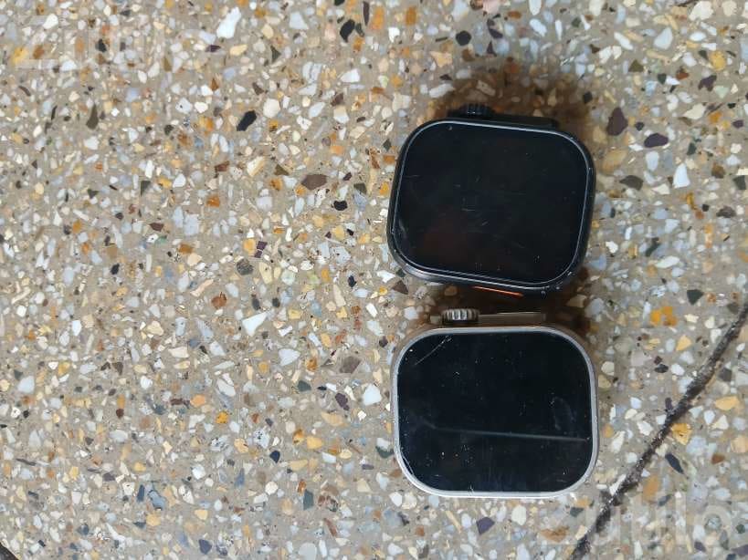 Used Smart Watches Set of 2