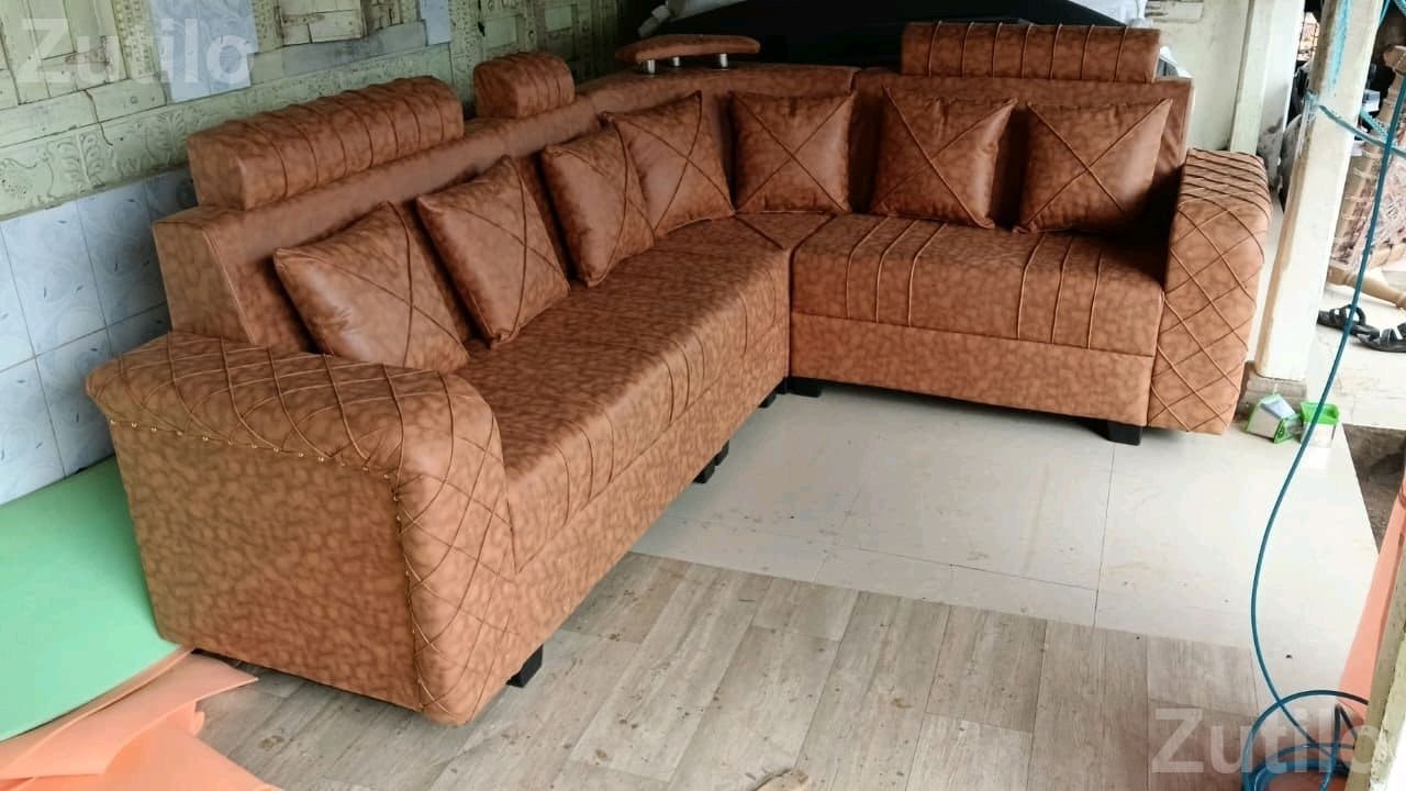 L Shape Brown and White Sofa Set - સોફા સેટ - ભાવનગર શહેર - Image 2