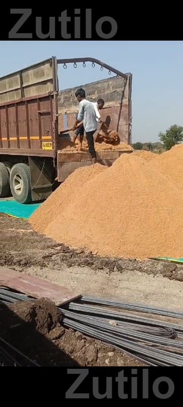 Construction Sand Available for Supply - Other Industrial Items - Bhanvad - Image 2
