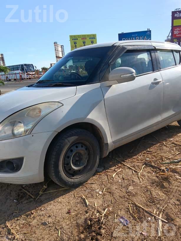 Maruti Suzuki Swift 2013 Two Owner - કાર - રણાવાવ - Image 4