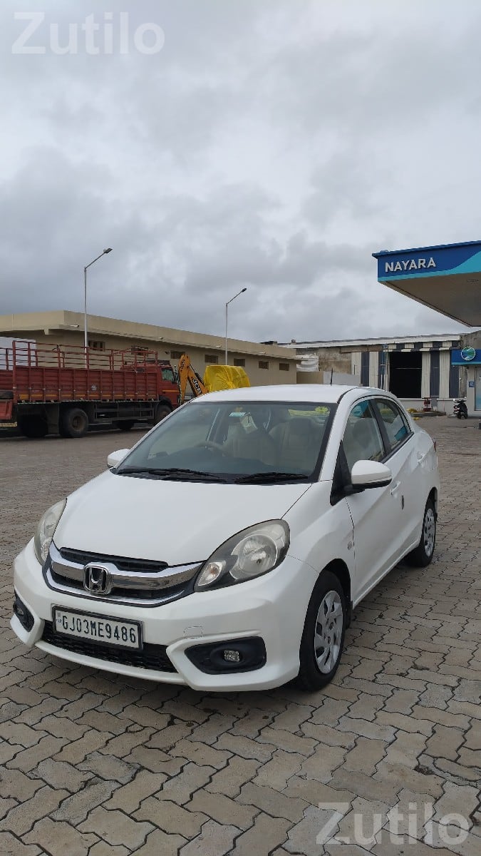 Honda Amaze 2018 Diesel Sedan - Cars - Keshod - Image 3