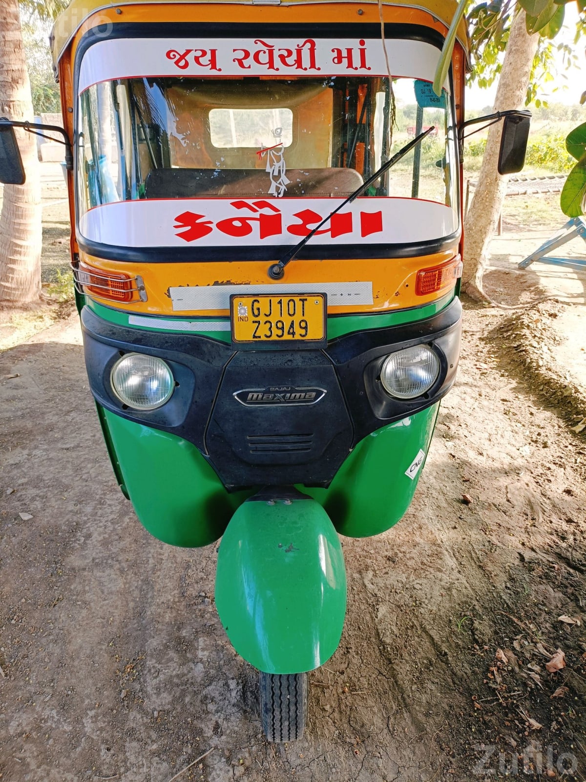Passenger Auto Rickshaw with Roof Carrier - Auto Rickshaws - Khambhalia - Image 2