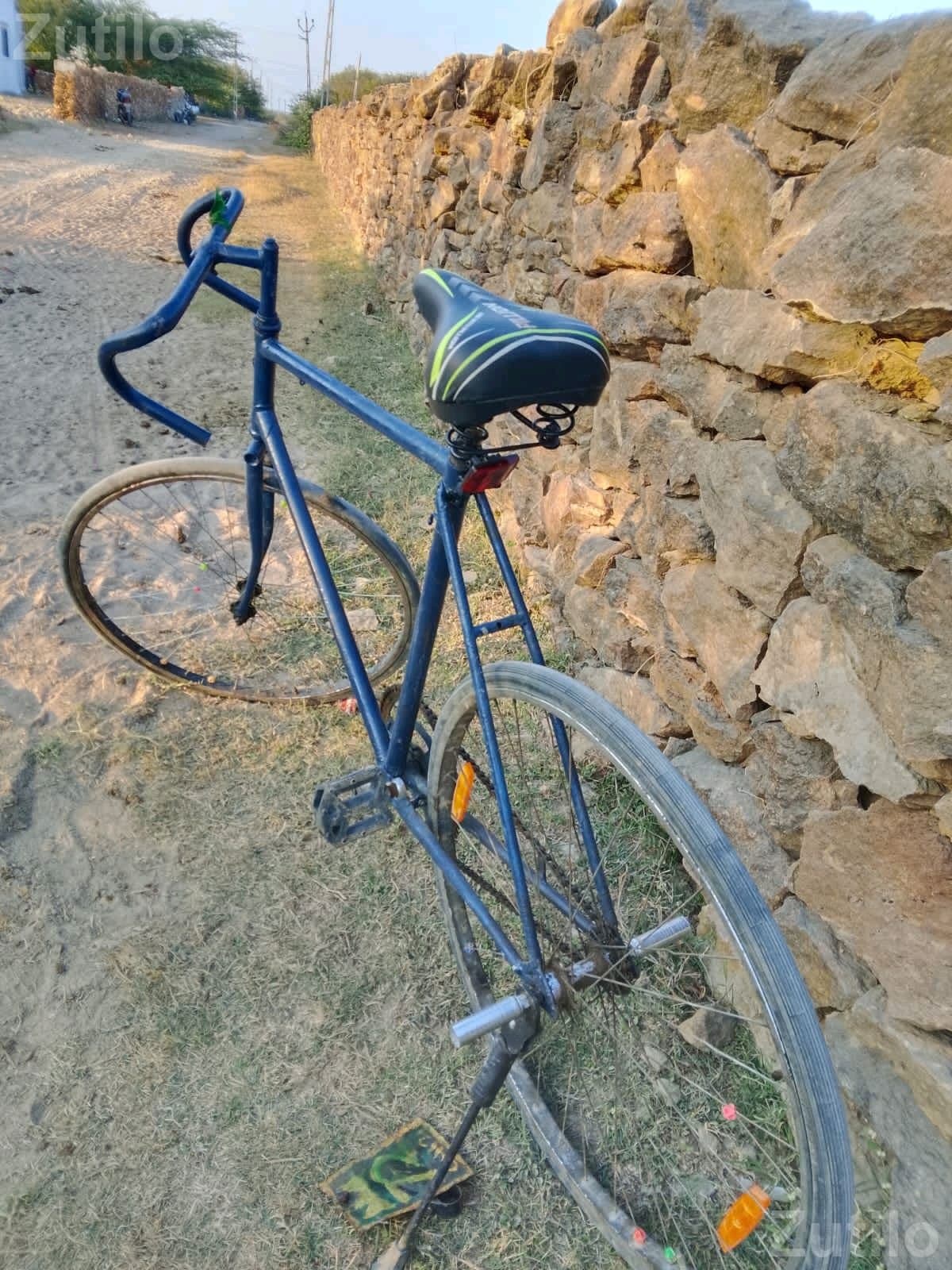 Road Bicycle with Curved Handlebar - Bicycles - Dwarka - Image 2