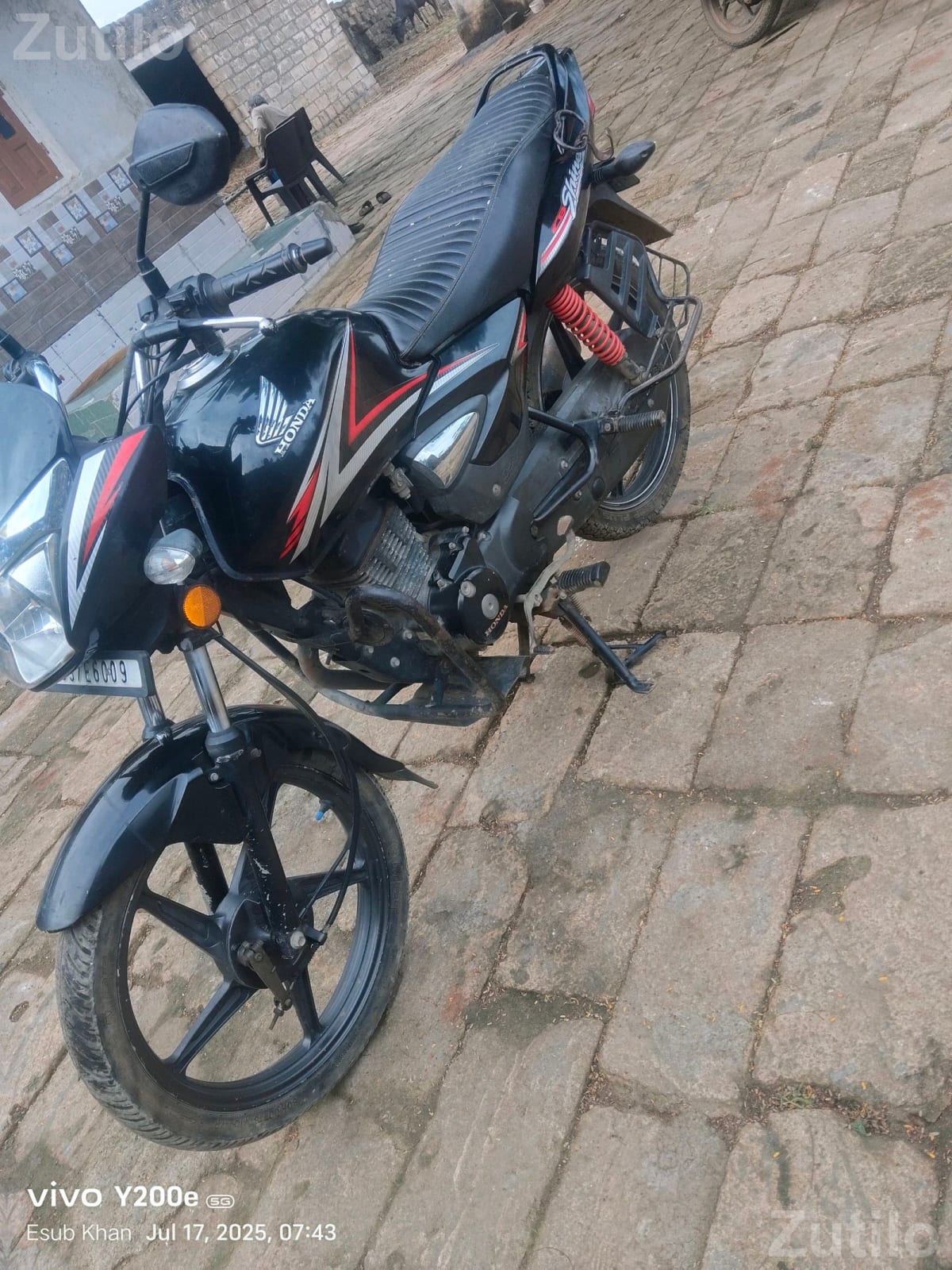 Honda CB Shine 2018 Bike - Bikes - Bhanvad - Image 2