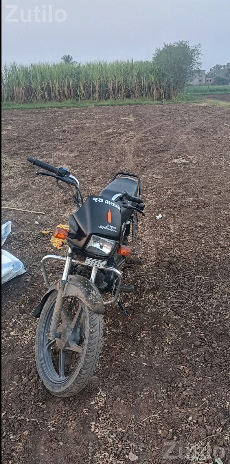 Hero Splendor Plus Black 2023 Bike - Bikes - Kodinar - Image 3