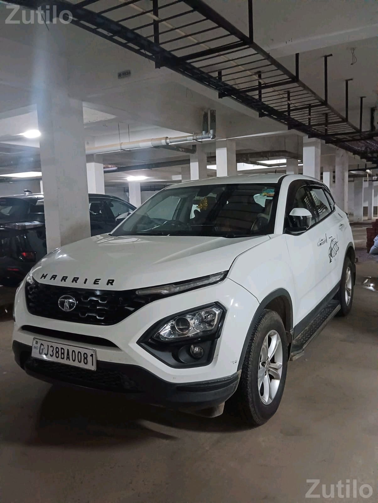 Tata Harrier White SUV - કાર - કલ્યાણપુર - Image 2