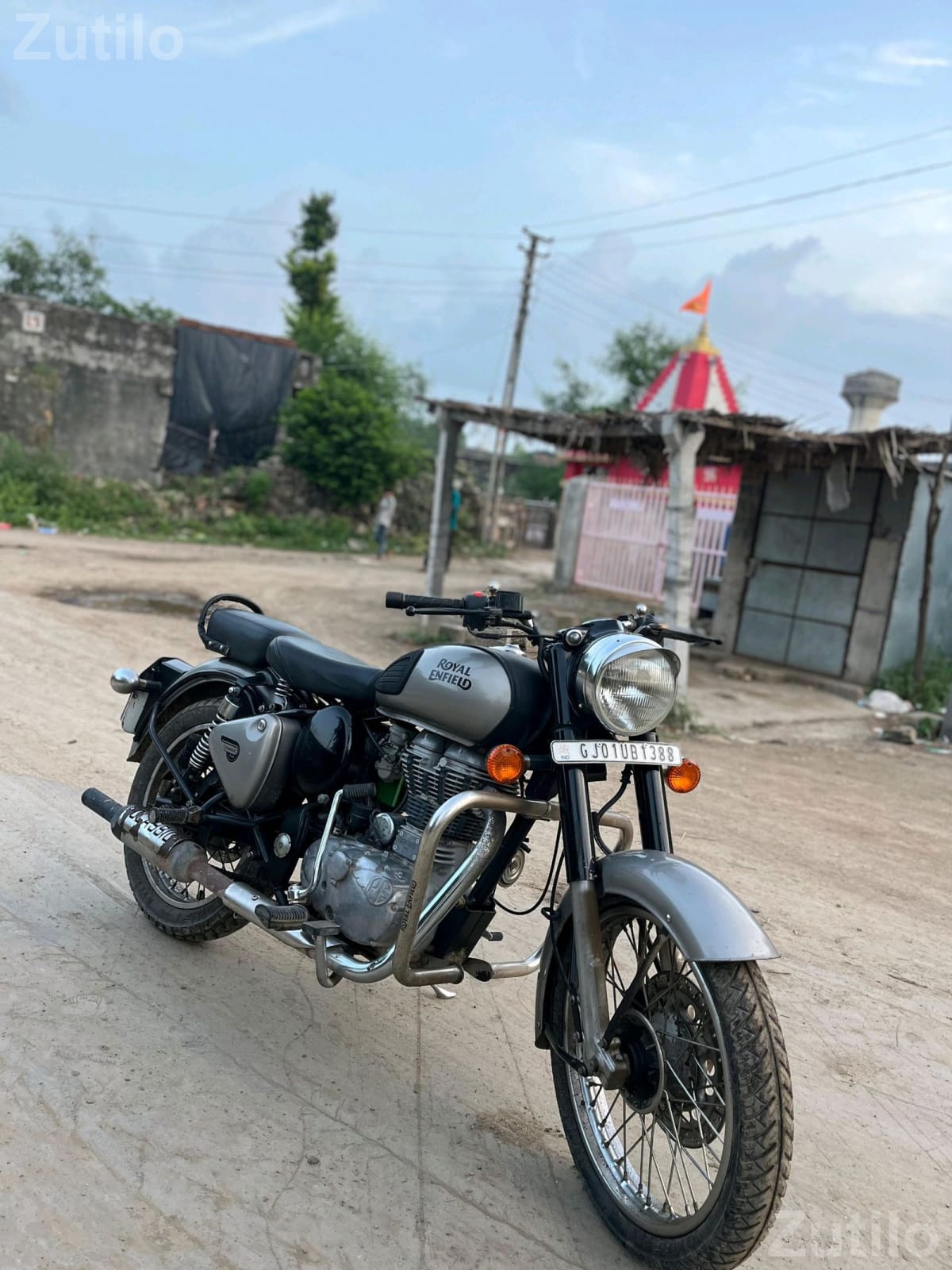 Royal Enfield Classic 350 2018 Bike Royal Enfield Classic 350 2018 Bike