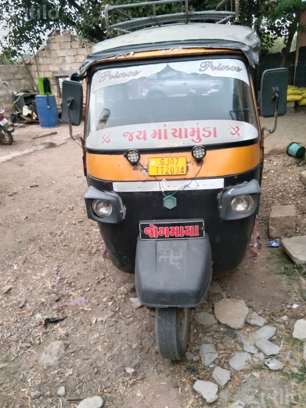 Piaggio Auto Rickshaw 2007 Model Piaggio Auto Rickshaw 2007 Model