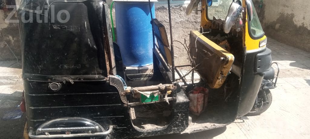 Bajaj RE 2016 Auto Rickshaw - Auto Rickshaws - Veraval - Image 2