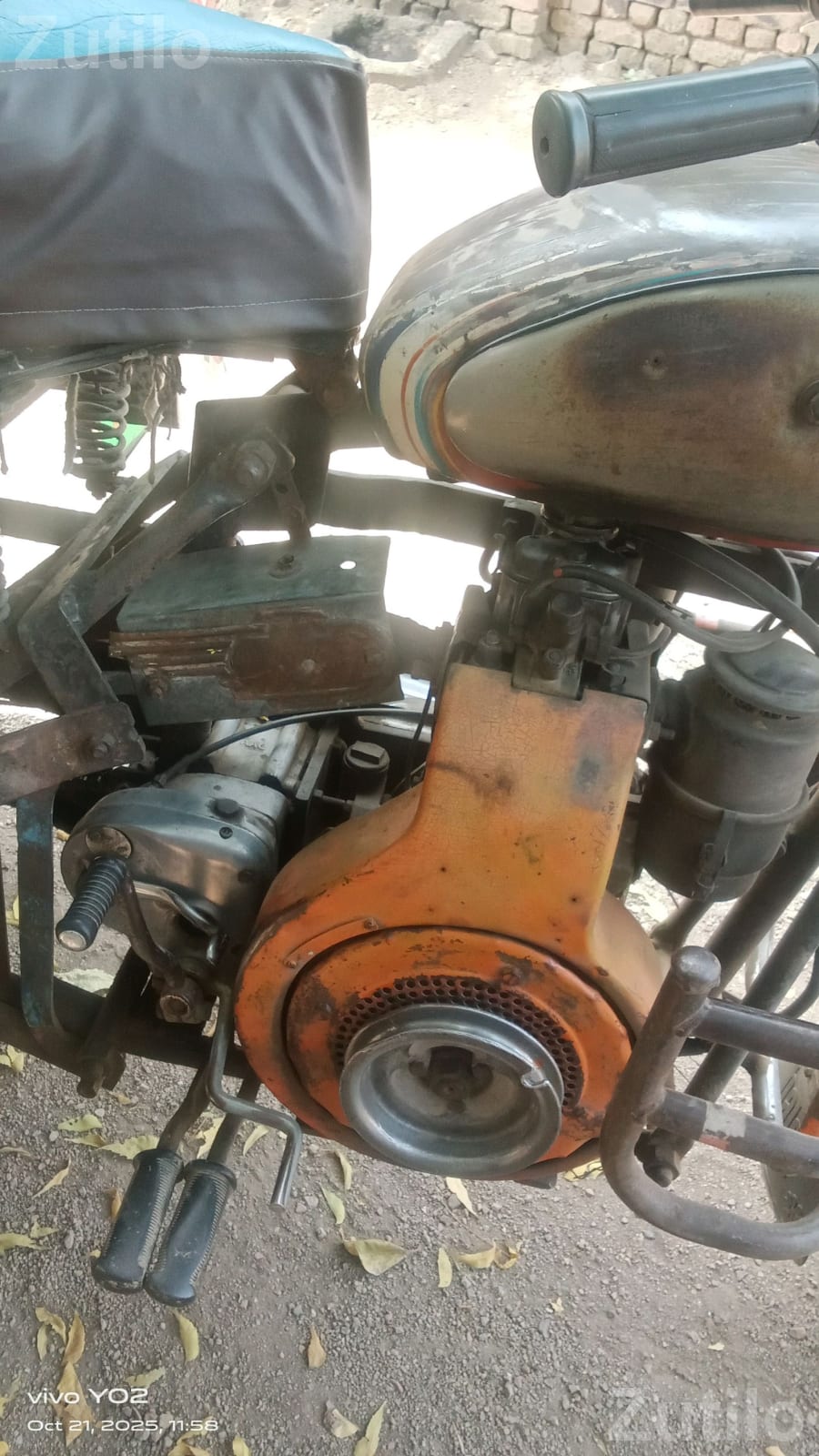 Auto Rickshaw with 8 Sal Engine - ઓટો રિક્ષા - ખંભાળિયા - Image 4