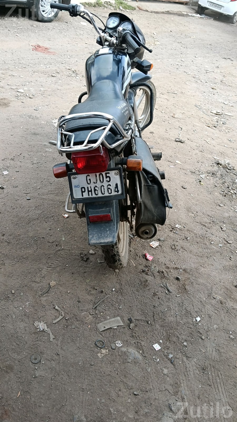 2017 Bike for Sale Original Condition - Bikes - Khambhalia - Image 5
