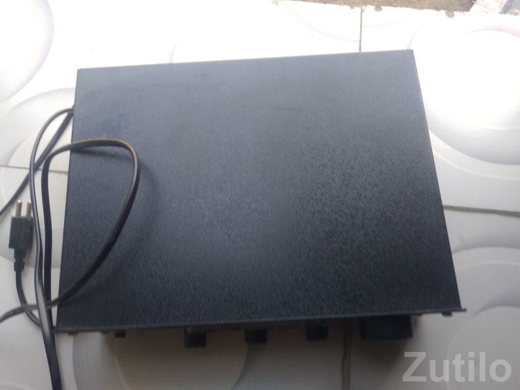 12 Volt Audio Amplifier in Running Condition