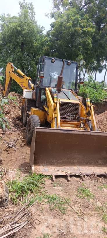 JCB Backhoe Loader 2010 Model - Construction Vehicles - Sutrapada - Image 3