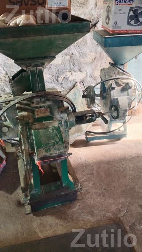 Domestic Flour Mill Machine with Crompton Motor - Machinery - Dhokadva - Image 3