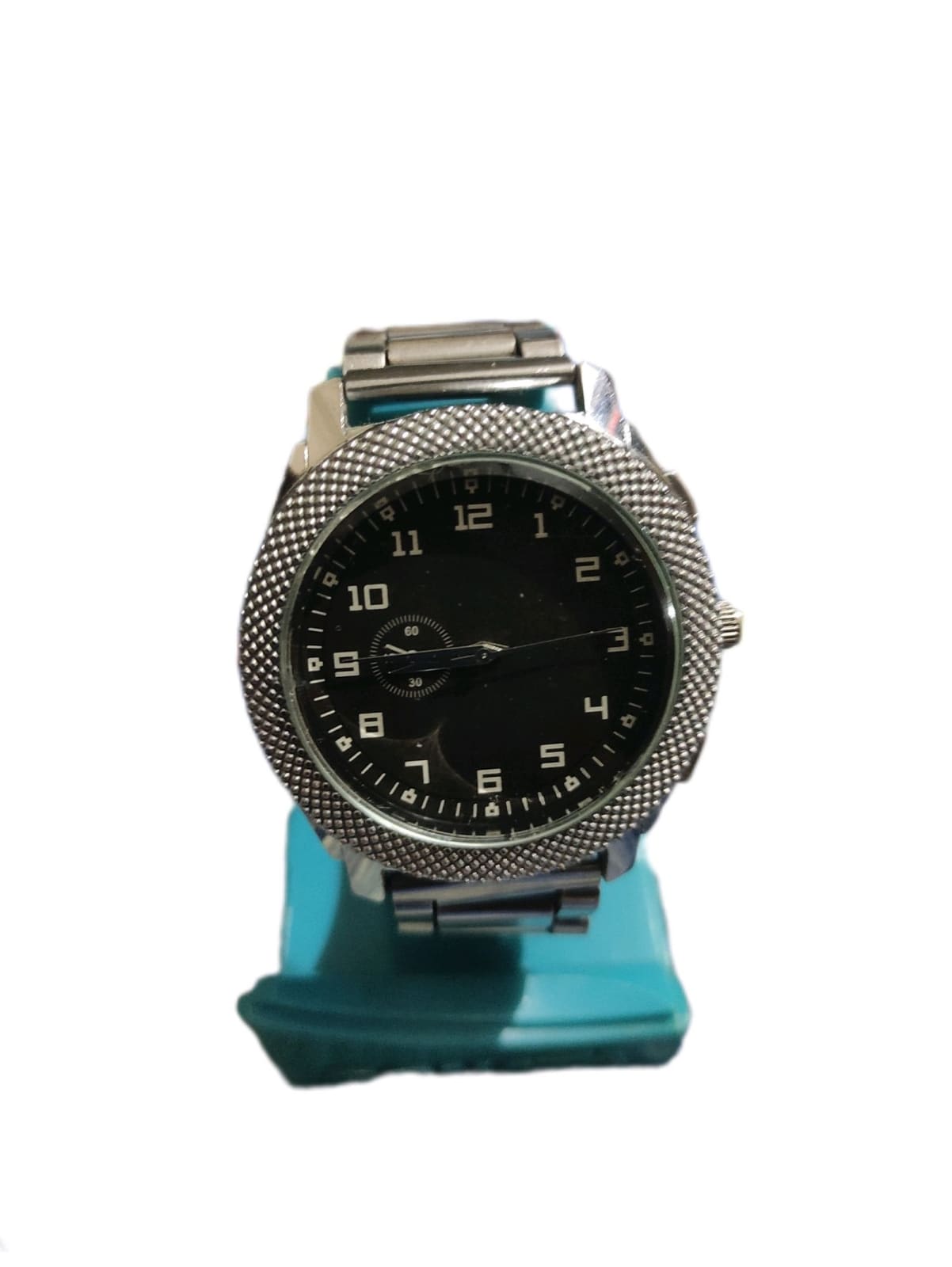 Round Strap Antique Style Wrist Watch